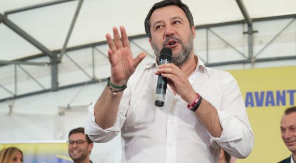 Ucraina, Salvini “L’obiettivo della Lega è la pace e il lavoro”