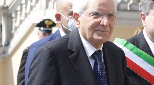 Mattarella “La democrazia si è opposta alla ferocia della mafia”