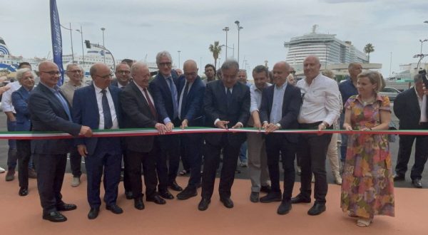 Inaugurata a Palermo “La Rosa dei Venti” dei maestri artigiani