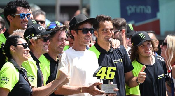 Ritirato al Mugello il numero 46 di Valentino Rossi