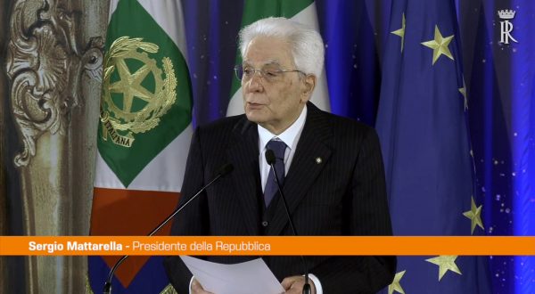 Mattarella “Guerra insensata non metta in discussione legami Europa”