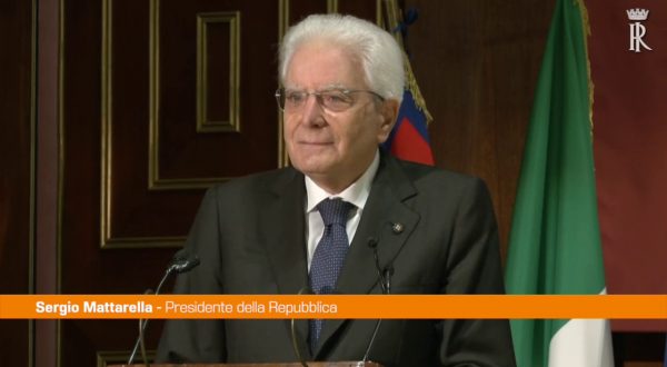 Mattarella agli studenti “L’antidoto alla superbia è la cultura”