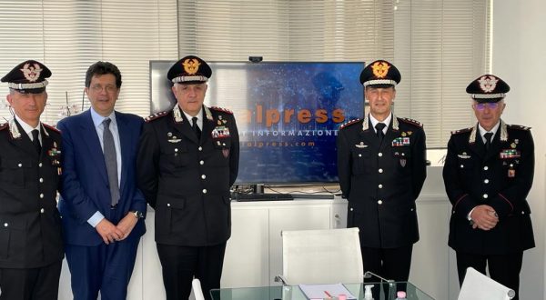 Il comandante dei Carabinieri Teo Luzi visita la redazione dell’Italpress