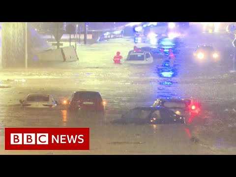 Severe flooding hits Spain’s east coast after record rainfall – BBC News