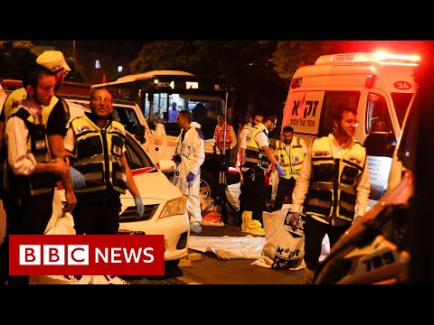 Manhunt for Palestinian axe attackers who killed three in Israel – BBC News