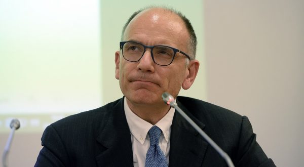 Letta “Iniziative Salvini un danno per Italia e causa pace”