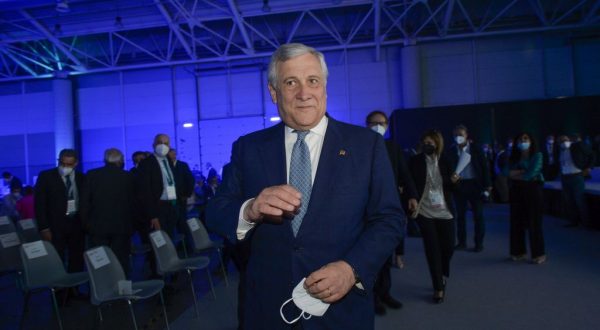 Ucraina, Tajani “sanzioni non siano deleterie per chi le infligge”