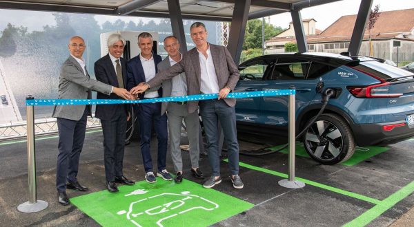 Arriva anche a Frosinone la rete ultrafast di ricarica di volvo