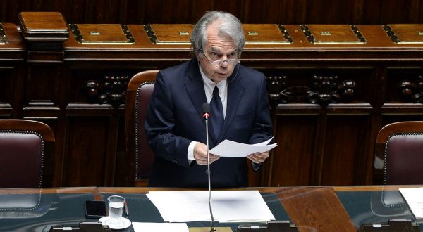 Brunetta “Salario minimo un grande malinteso, le soluzioni sono altre”