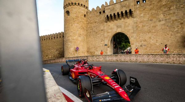 Leclerc conquista la pole position al Gp d’Azerbaijan