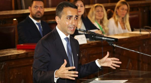 Ue, Di Maio “Coesa su pandemia e Ucraina, ora nuova fase di crescita”