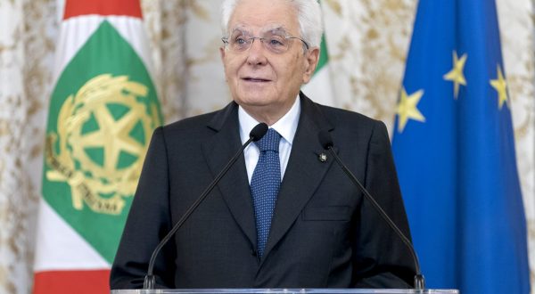 Mattarella “Guardia di finanza un modello di riferimento internazionale”