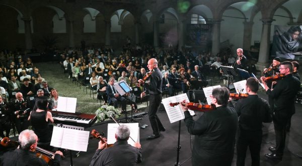 Standing ovation per Massimo Quarta e Marco Betta al Palazzo Reale di Palermo