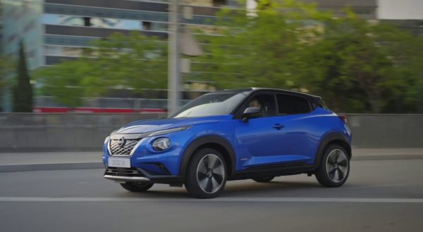 Nissan Juke Hybrid, grande piacere di guida