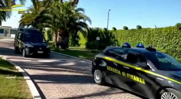 Rivenditore d’auto froda il fisco, sequestro di beni nel foggiano