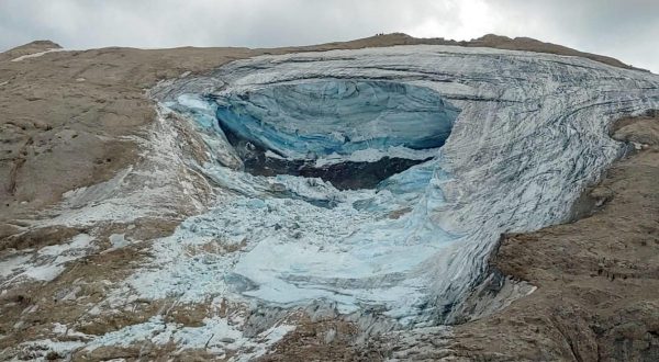 Chiuso il massiccio della Marmolada, scendono a 5 i dispersi