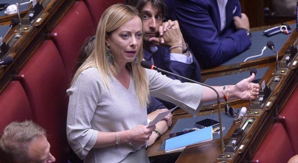 Meloni “Concentrare le risorse sul lavoro”