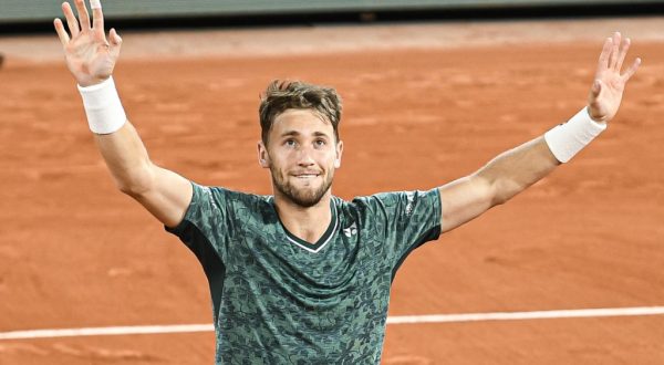 Tennis, Matteo Bettettini sconfitto in finale da Ruud al torneo Gstaad