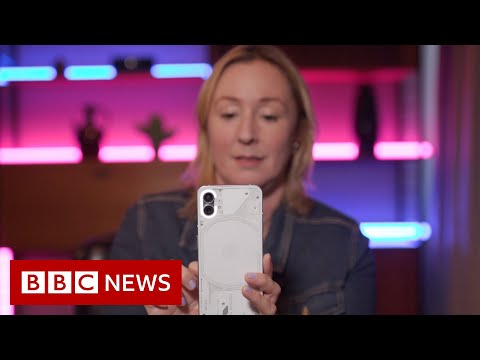 Nothing Phone 1 quirky design aims to light up market – BBC News