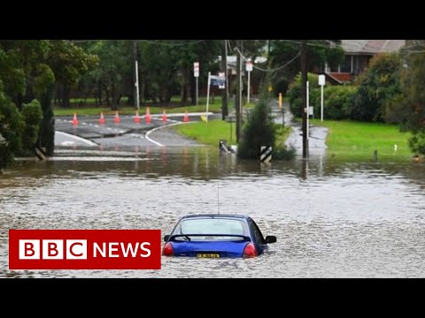 Tens of thousands told to evacuate Sydney amid floods – BBC News