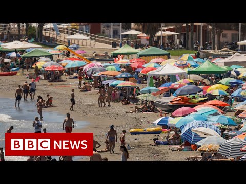 Dangerous Europe heatwave causes health warnings – BBC News