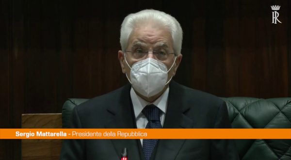 Ucraina, Mattarella “Guerra minaccia sistema fondato su diritto”