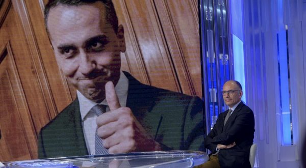 Elezioni, sottoscritto accordo tra Letta e Di Maio