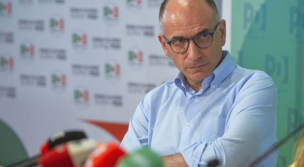 Letta “Unico alleato possibile per Calenda è Calenda”