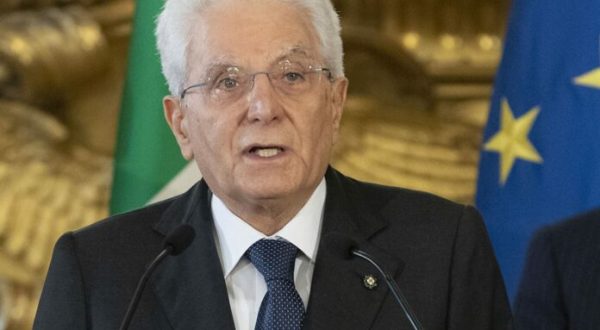 Mattarella “Dare risposte a familiari vittime Ponte Morandi”