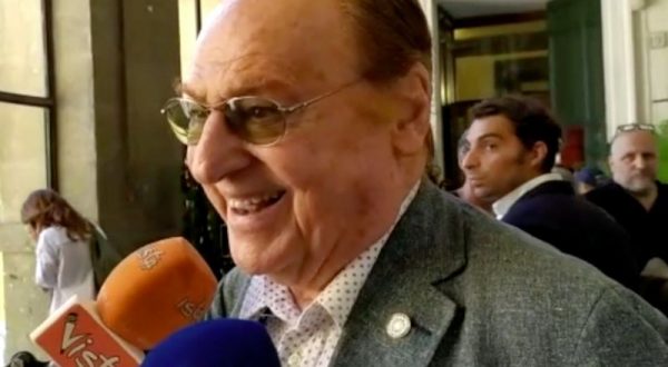 Arbore “La tv ha bisogno di personalità come Piero Angela”