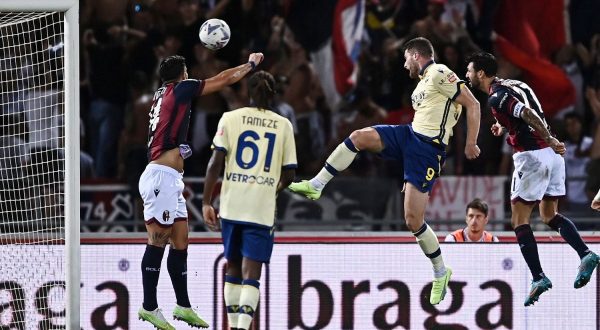 Bologna-Verona 1-1, Henry risponde ad Arnautovic