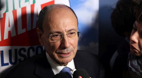 Regionali, Schifani riunisce la coalizione “Stop ai cambi di casacca”