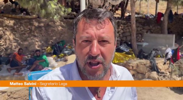 Blitz Salvini a Lampedusa “Questa non è accoglienza”