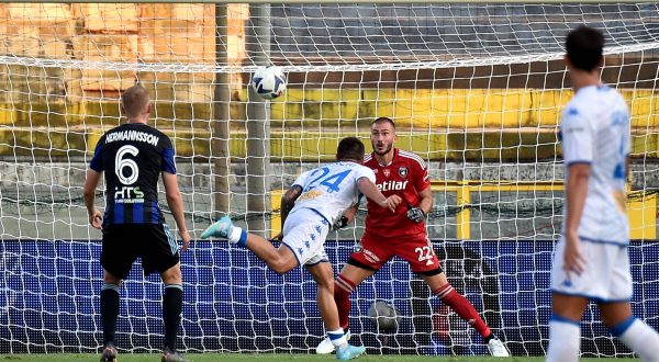 Larghe vittorie in Coppa Italia per Spezia e Brescia