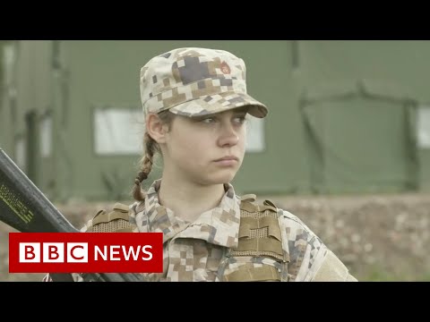 Nato forces deployed to Latvia amid fears of Russian aggression – BBC News