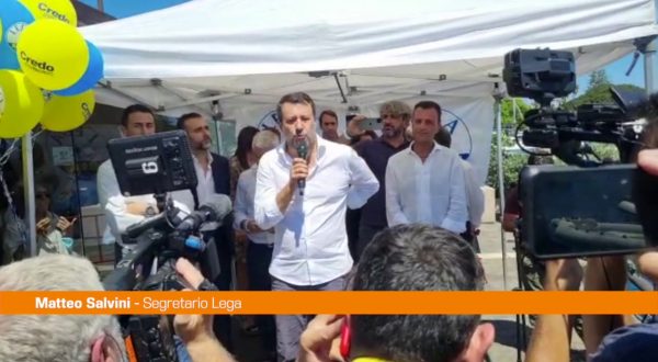 Salvini “La Sicilia non merita di essere un campo profughi”