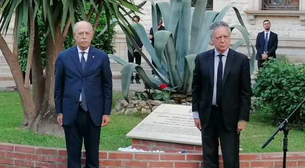 Palermo ricorda Dalla Chiesa, in Prefettura una targa in memoria del Generale