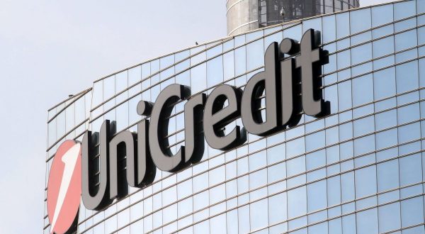 Unicredit, un nuovo piano d’azione a supporto di famiglie e imprese