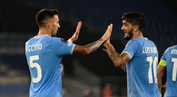 Show Lazio in Europa League, Feyenoord travolto 4-2