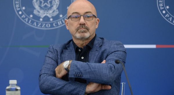 Cingolani “Prezzo controllato gas in Parlamento settimana prossima”