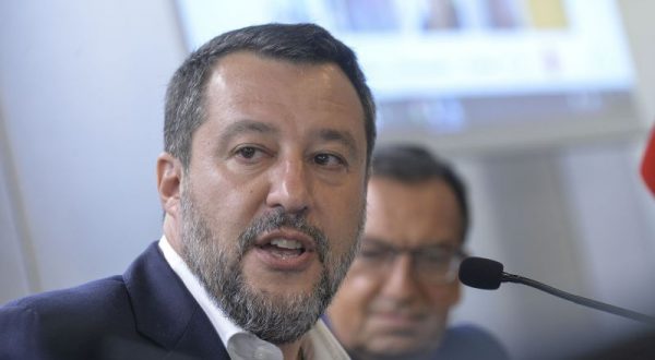 Salvini “Interventi urgenti contro il caro bollette”