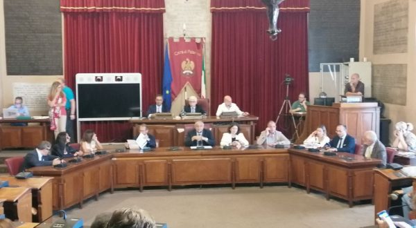 Palermo, Lagalla presenta gli assessori in consiglio comunale