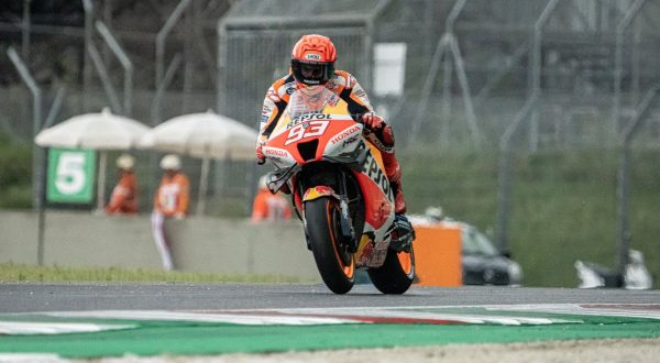 Marquez conquista la pole in Giappone, Bagnaia indietro