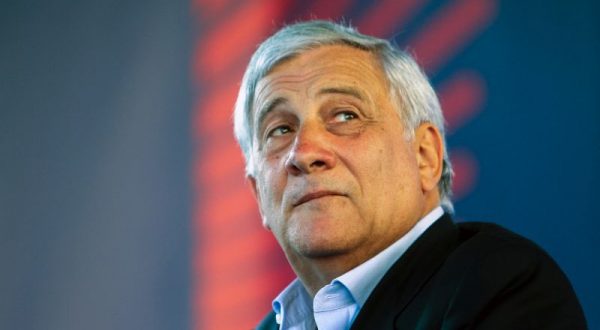 Tajani “Serve un esecutivo di alto profilo”