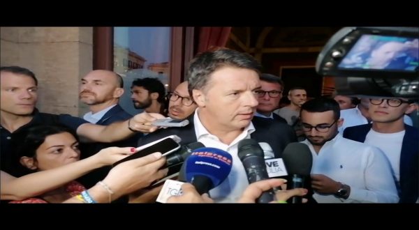 Renzi “Non ho capito le parole di Conte, forse voleva menarmi?”