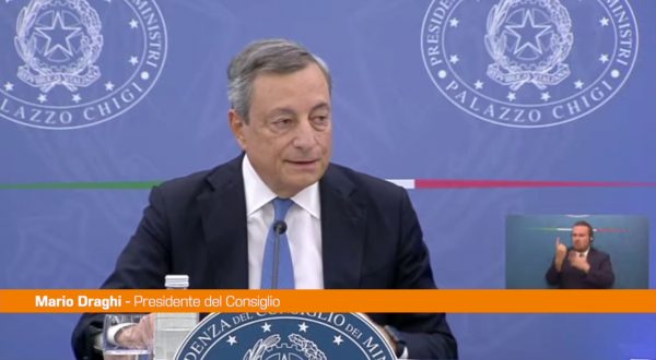 Fondi russi, Draghi “La democrazia italiana è forte”