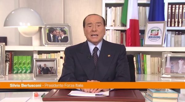 Berlusconi “Dalla sinistra parole a vanvera su parità donne”