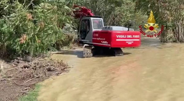 Alluvione nelle Marche, già 500 gli interventi dei vigili del fuoco