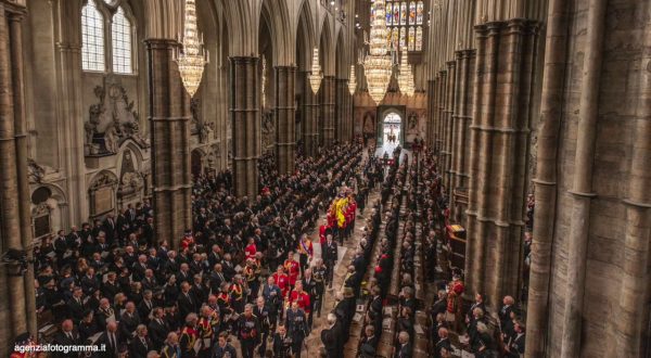 A Londra l’ultimo saluto alla regina Elisabetta