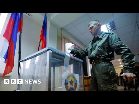 Russian soldiers collect votes for self-styled ‘referendums’ in Ukraine – BBC News